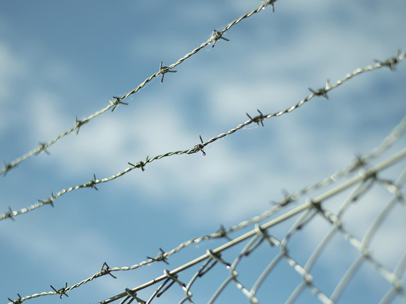 Dikenli Tel Sistemleri