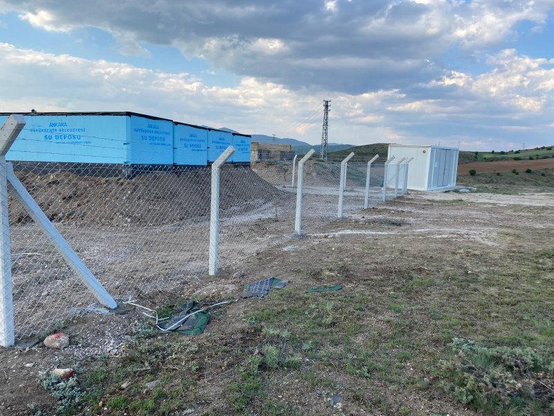 Beton Direk & Galvanizli Kafes Tel Örgü